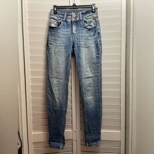 KanCan Kurvy Mid Rose Skinny Jeans